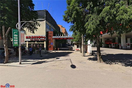 东岳广场3室2厅2卫99万117.09m2